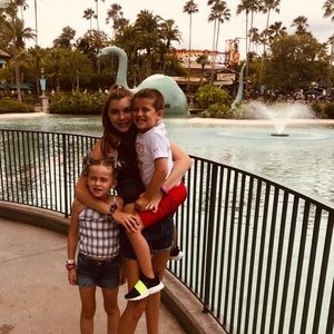 Meet your Posher, Blair